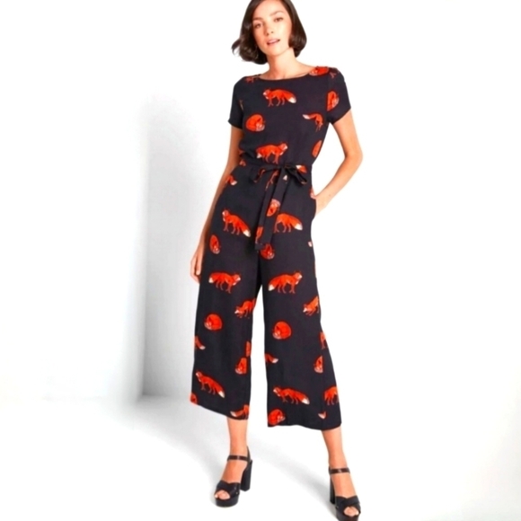 ModCloth Black Fox Print Tie-Waist Jumpsuit XS - Picture 1 of 5
